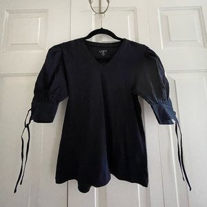 LOFT Navy Blue V Neck Puff Sleeve Tee NWT